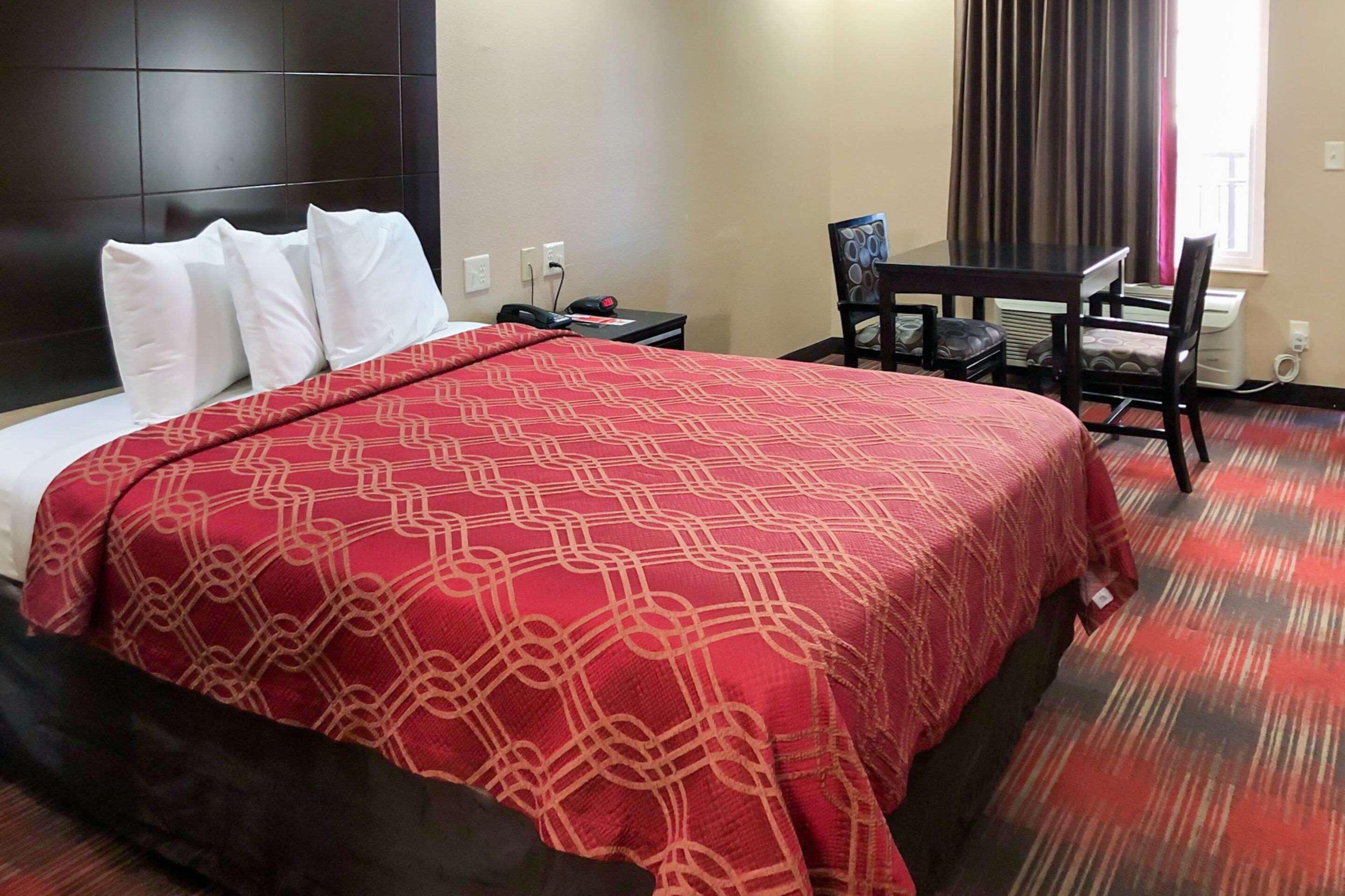 Econo Lodge Inn & Suites Escondido Downtown Dış mekan fotoğraf