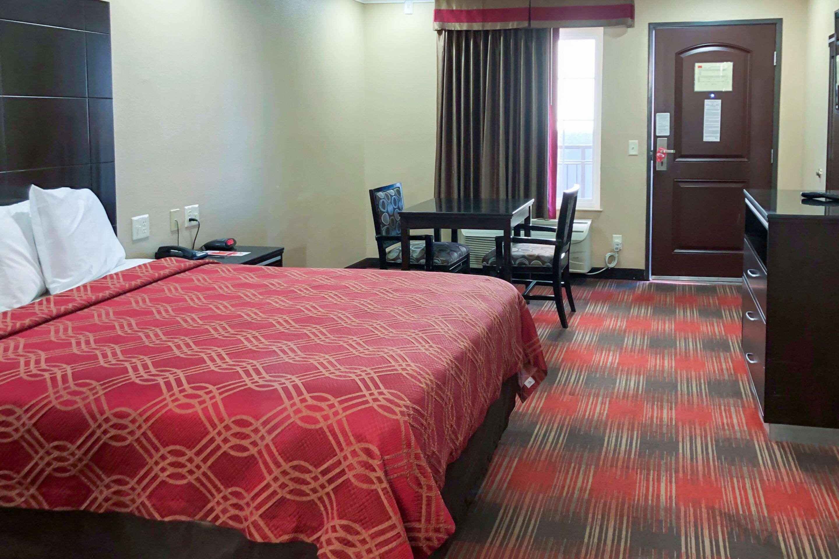 Econo Lodge Inn & Suites Escondido Downtown Dış mekan fotoğraf