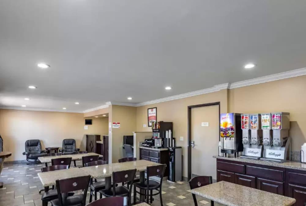 Econo Lodge Inn & Suites Escondido Downtown Dış mekan fotoğraf